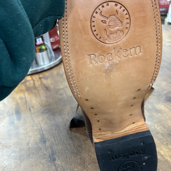 Men's Brown Western Boots - Picture 2 of 3